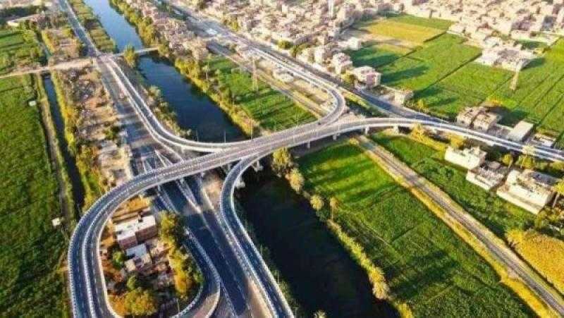كاتب: مصر بذلت جهودا كبيرة لتنمية الصعيد ومنها «حياة كريمة»