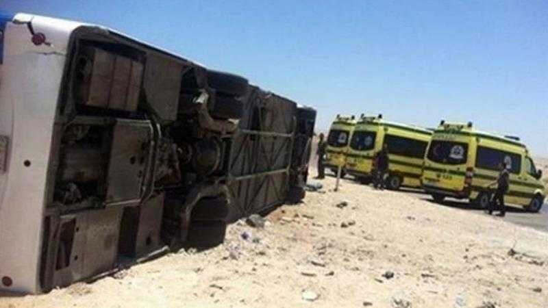 إصابة 11 شخصا فى حادث انحراف أوتوبيس عمال تابع لمصنع سكر جرجا بسوهاج