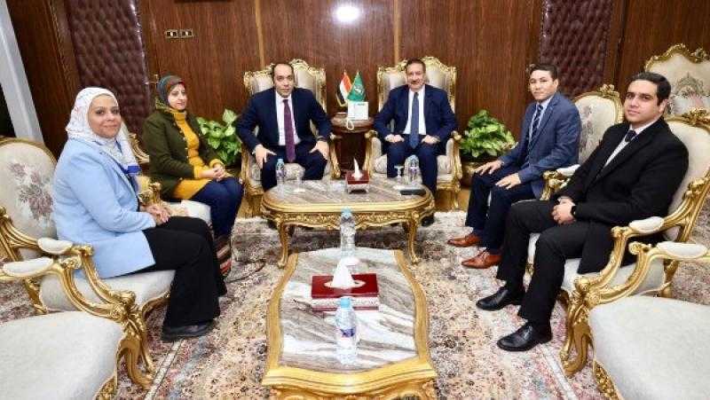 محافظ المنوفية يستقبل وفد وزارة الاتصالات لبحث إطلاق منصة ”حكايتنا” بقرى حياة كريمة