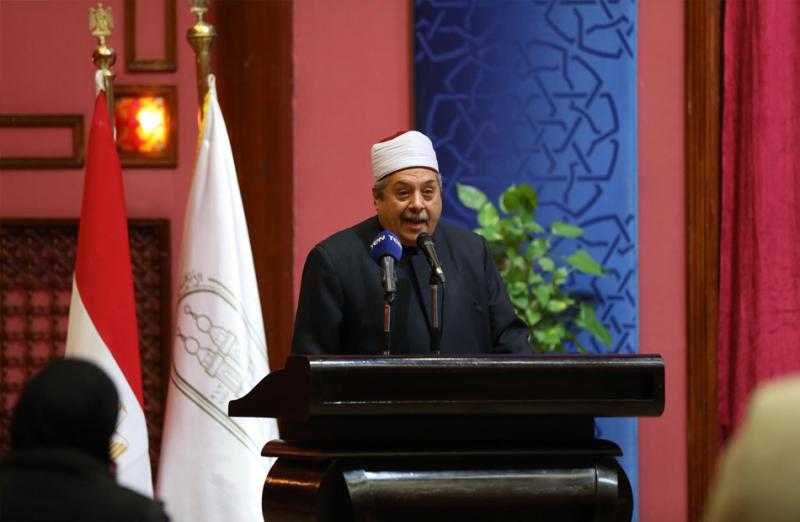 رئيس المعاهد الأزهرية: وجود أمتنا العربية مرتهن بوجود هذه اللغة المباركة