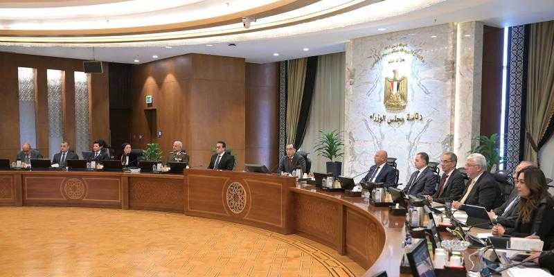 مدبولي: محطتا «أبيدوس1 و2» للطاقة الشمسية تساهمان في تلبية احتياجاتنا من الطاقة