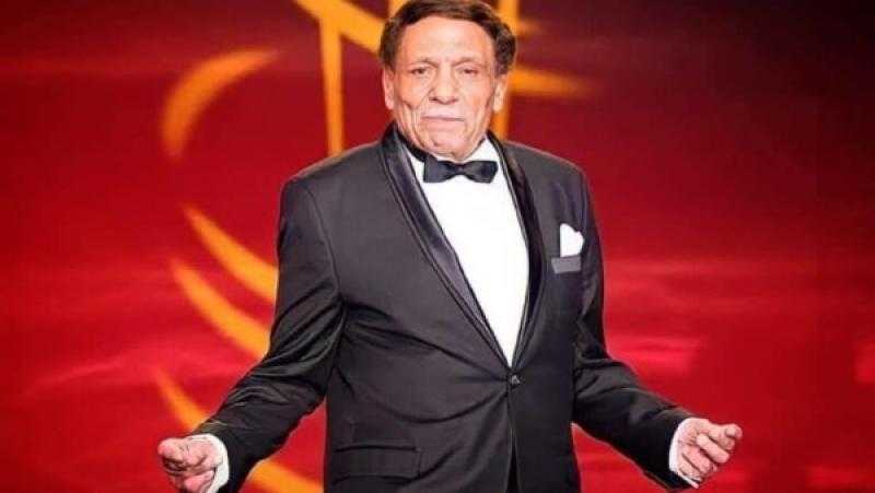 مفاجأة.. شرط وحيد لـ عادل إمام للعودة إلى التمثيل وهذه تفاصيل حالته الصحية