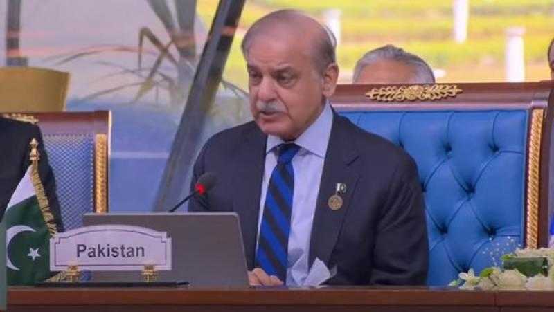 رئيس وزراء باكستان: ننادي بضرورة وقف إطلاق النار فى غزة