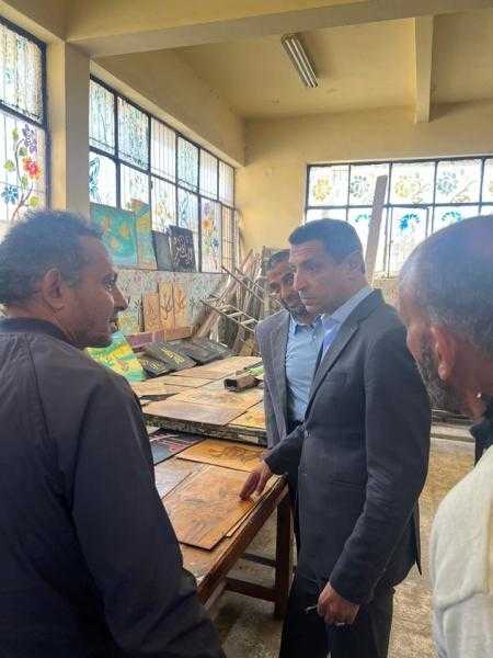 محافظ السويس يؤكد على أهمية الاهتمام بمشروع رأس المال بالمدارس الفنية لخدمة المجتمع