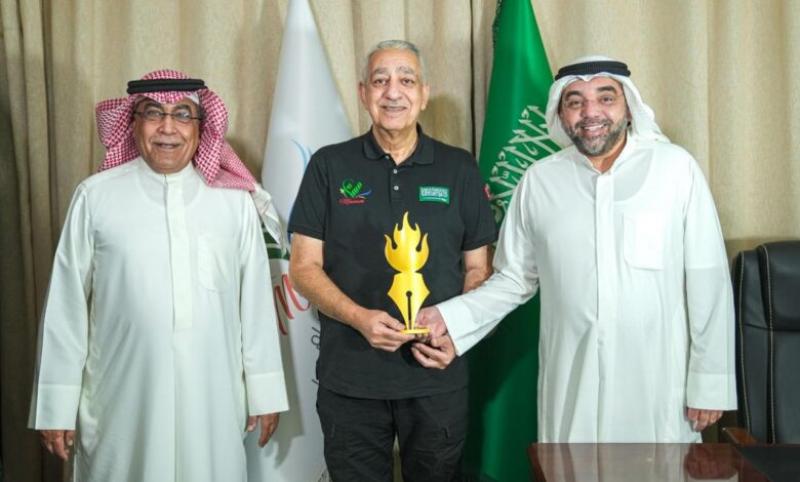 خط أحمر