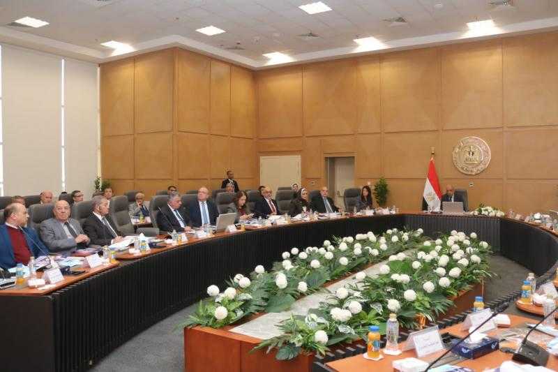 وزير الكهرباء: نستهدف نقل الطاقة بأعلى كفاءة وأقل فقد مع ترشيد المكون الدولاري