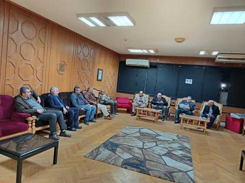 ”ثقافة الإسماعيلية” تناقش كتاب ”حكاوي السمسمية وبلد الغريب” للكاتب مجدي مرعي