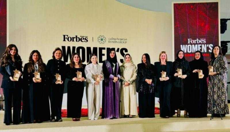 قمة فوربس الشرق الأوسط للمرأة تكرّم داليا خورشيد ضمن نخبة القيادات النسائية المبدعة في الرياض