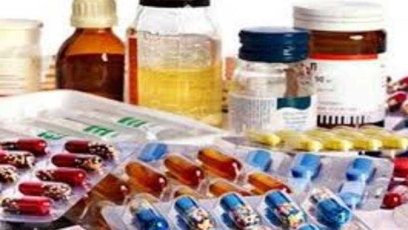 اللجنة العلمية لمكافحة كورونا تحذر المواطنين من تناول المضادات الحيوية دون إذن الطبيب