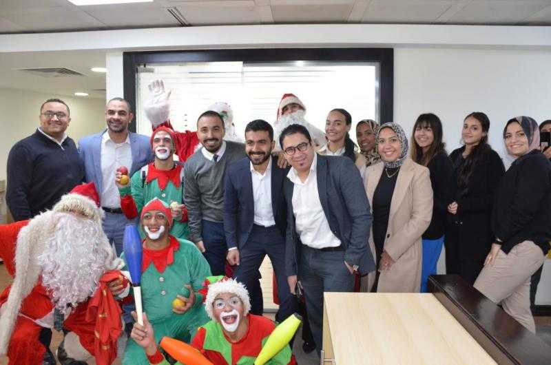 بنك التعمير والإسكان يحتفل مع موظفيه بالعام الجديد.. صور