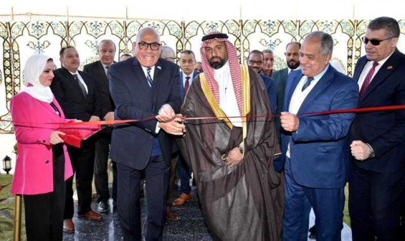 رئيس ”العربية للتصنيع” يفتتح مشروع نانومان إيجيبت الشرق الأوسط بمصنع صقر للصناعات المتطورة