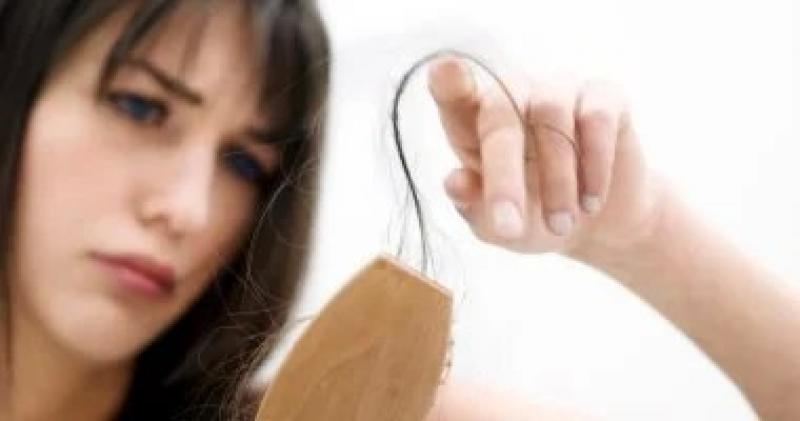 احمى نفسك من تساقط الشعر.. اعرف الأسباب وكيفية العلاج