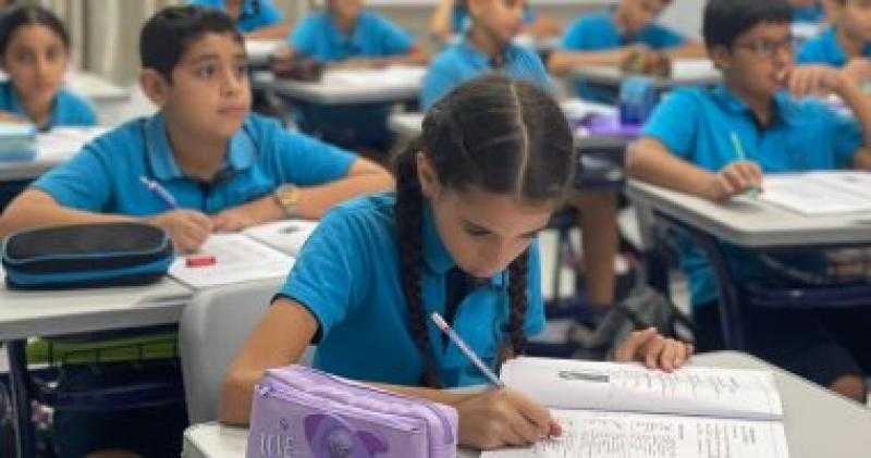 المديريات التعليمية تستعد لامتحانات الترم الأول لصفوف النقل والشهادة الإعدادية