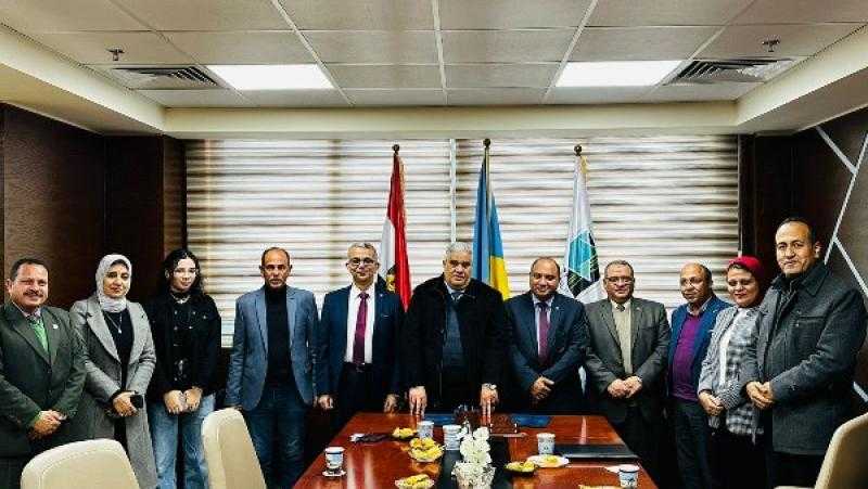 الزراعة توقع بروتوكول تعاون بين تنمية الاستزراع السمكي وجامعة برج العرب