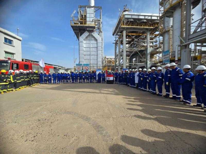 القاهرة لتكرير البترول تنظم وقفة سلامة بمعملى تكرير مسطرد وطنطا لتوعية العاملين بأهمية تصاريح العمل