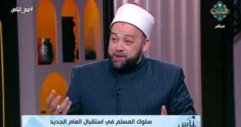 هل يحاسب الإنسان على تضييعه للوقت؟.. يسري عزام يجيب