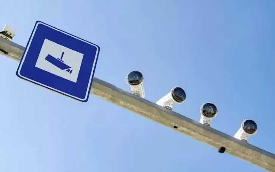 رادار المرور يلتقط 1138 سيارة تسير بسرعات جنونية في 24 ساعة