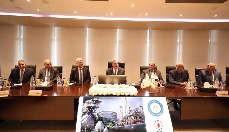 وزير البترول يناقش رؤية شركة بتروجت للعمل خلال المرحلة المقبلة
