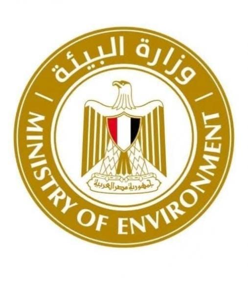 الرئيس التنفيذي لجهاز شئون البيئة يؤكد استمرار أعمال البرنامج العلمي لرصد وتتبع أسماك القرش في البحر الأحمر
