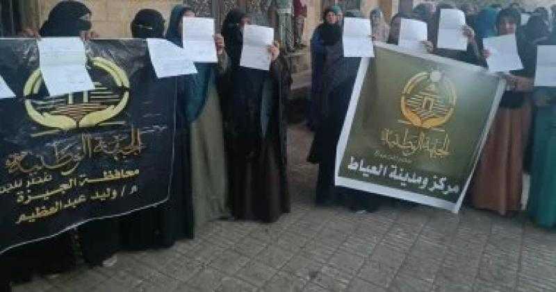 إقبال كبير من المواطنين في الصف والعياط وأطفيح لتحرير توكيلات حزب ”الجبهة الوطنية”