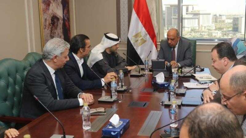 وزير الكهرباء يناقش مع تحالف مصري إماراتي مستجدات تنفيذ مشروعات الطاقة الشمسية
