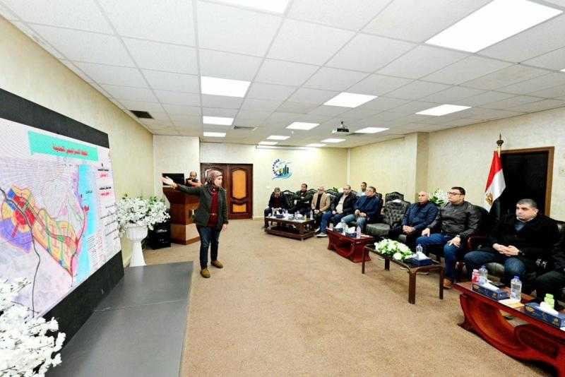 وزير الإسكان يصل السويس الجديدة.. ويستعرض موقف تنفيذ المشروعات ومخرجات المخطط الاستراتيجي