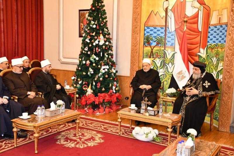 البابا تواضروس يستقبل شيخ الأزهر ووزير الأوقاف والمفتي والقيادات الأزهرية للتهنئة بعيد الميلاد