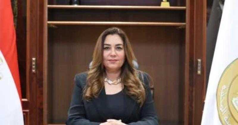 وزيرة التنمية المحلية: انطلاق 3 برامج تدريبية غدا لـ100 متدرب بالمحافظات