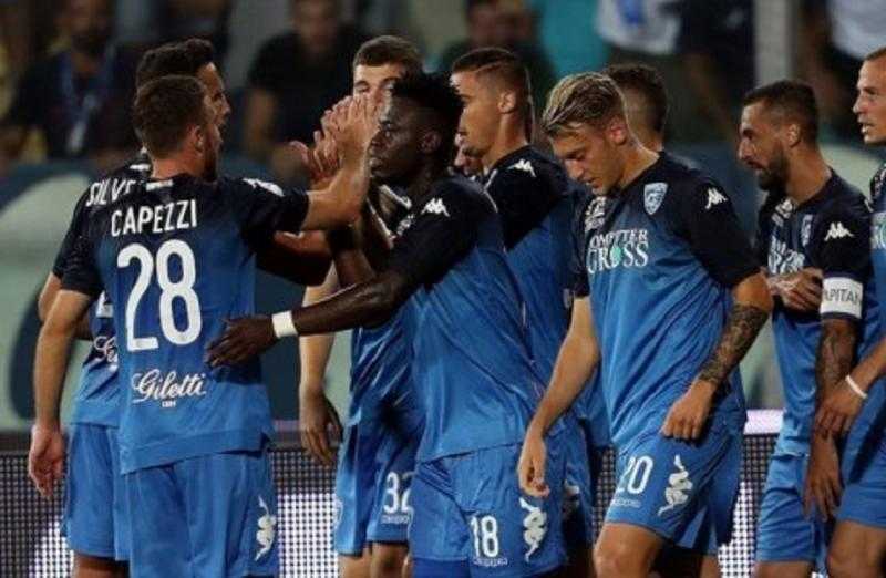 إمبولي يكسر سلسلة هزائمه بالتعادل مع فينزيا في الدوري الإيطالي