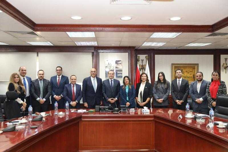 «تنمية المشروعات»: نتعاون مع برنامج الأمم المتحدة الإنمائي لدعم الحرف اليدوية