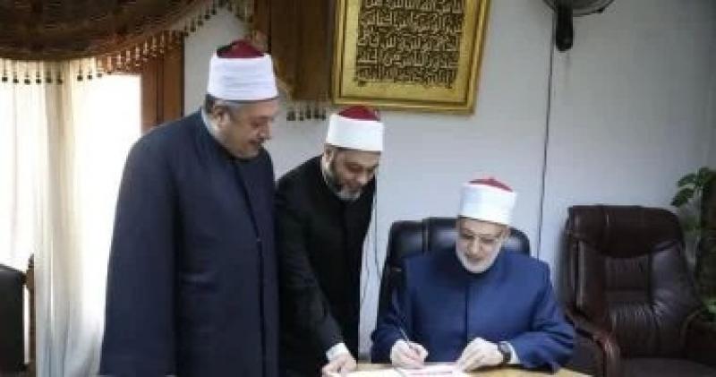 وكيل الأزهر يعتمد نتيجة المرحلة الأولية من مسابقة الأزهر السنوية لحفظ القرآن