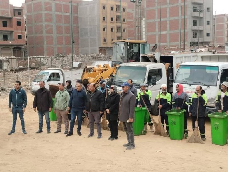 محافظ الدقهلية يؤكد بدء التشغيل التجريبي لخدمات النظافة ”بمقترح حي جنوب المنصورة”