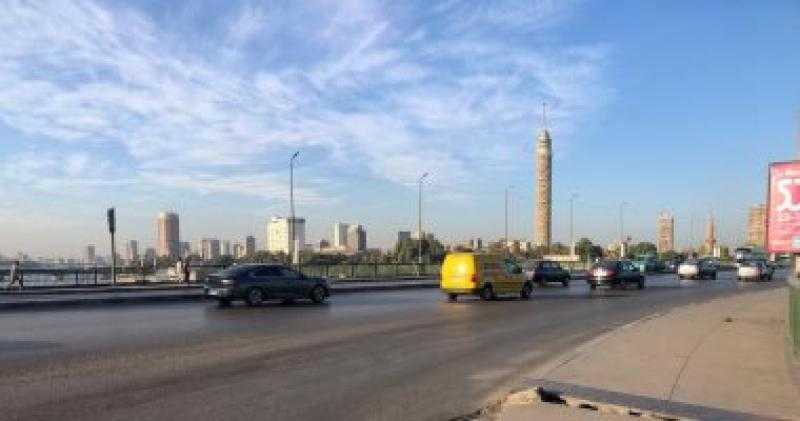 النشرة المرورية.. سيولة بحركة السيارات على طرق القاهرة والجيزة