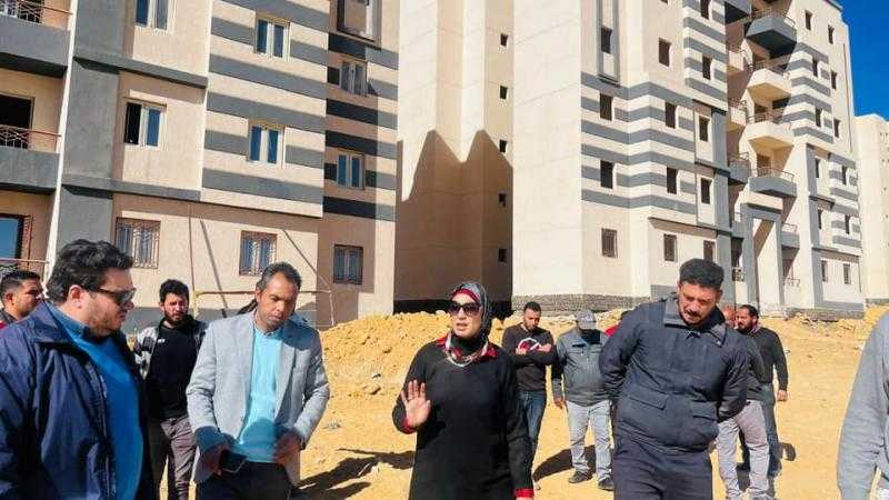 رئيسة جهاز ”السويس الجديدة” تلتقي ممثلي الشركات المنفذة للمشروعات بالمدينة