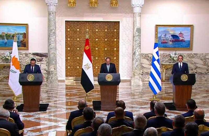 الرئيس السيسي: اتفقنا خلال «القمة الثلاثية» على ضرورة وقف إطلاق النار فى غزة