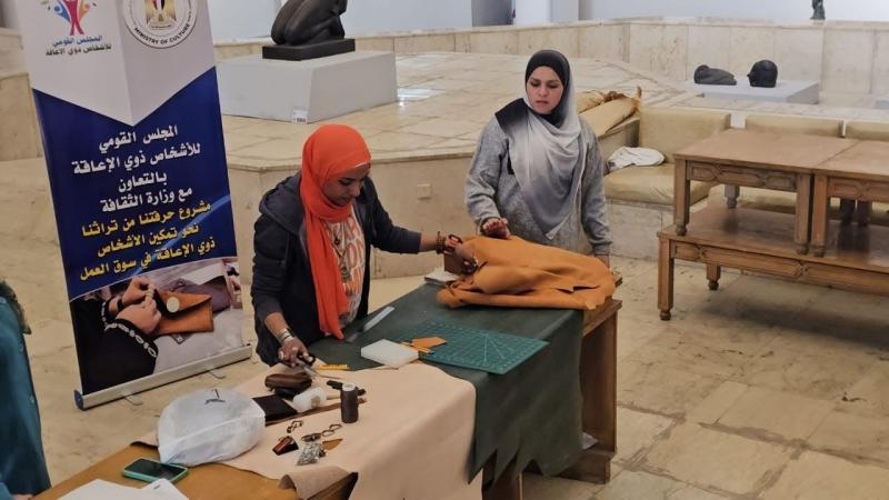 ”القومي للأشخاص ذوي الإعاقة” يطلق مشروع ”حرفتنا من تراثنا” بالتعاون مع وزارة الثقافة