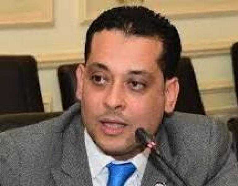 نشأت العمدة: القمة الثلاثية تبرز مكانة مصر كحلقة وصل استراتيجية في البحر المتوسط وفرصة لشراكات ضخمة