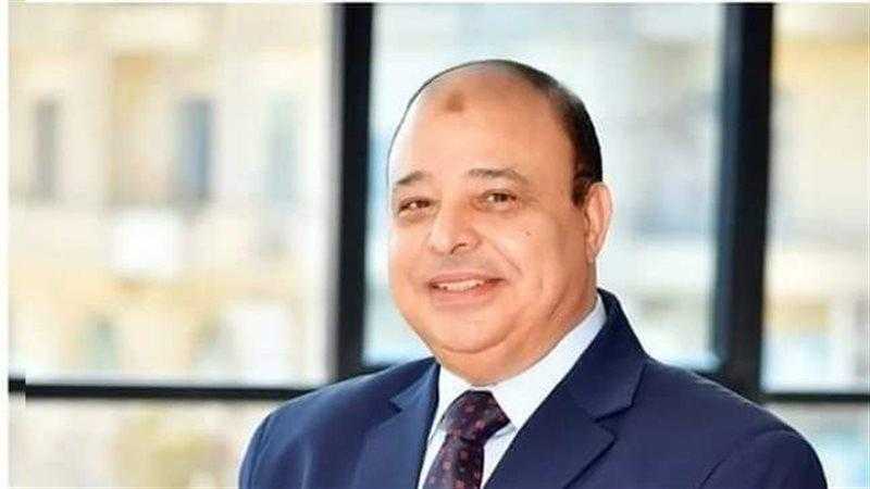 حسين خضير يهنىء البابا تواضروس والأقباط بعيد الميلاد: قوة مصر الحقيقة في تماسك أبنائها ووحدة صفها