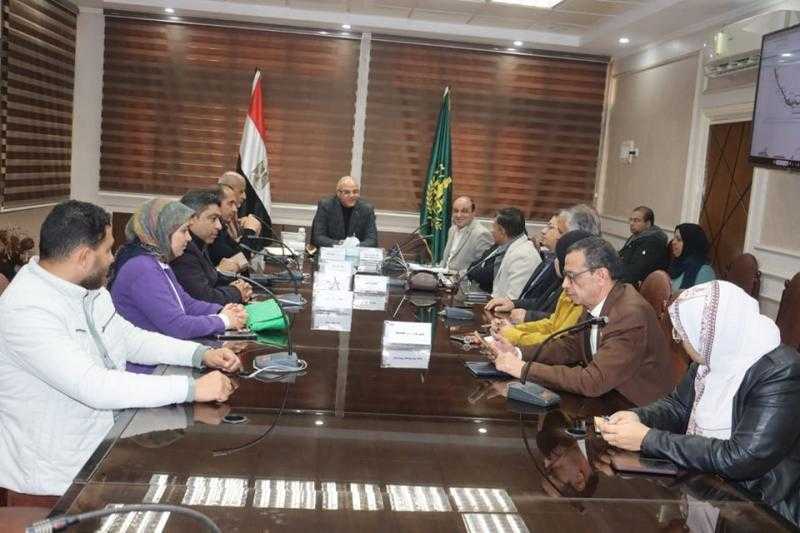 محافظ القليوبية: تطبيق مشروع الهوية البصرية بممشى أهل مصر ببنها