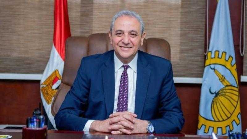 محافظ الغربية يوجه رؤساء الأحياء ومجالس المدن برفع أكوام وتلال القمامة
