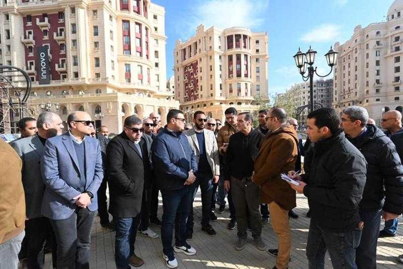 وزير الإسكان يتابع سير العمل ومشروعات المياه والصرف والمرافق بالعاصمة الإدارية الجديدة