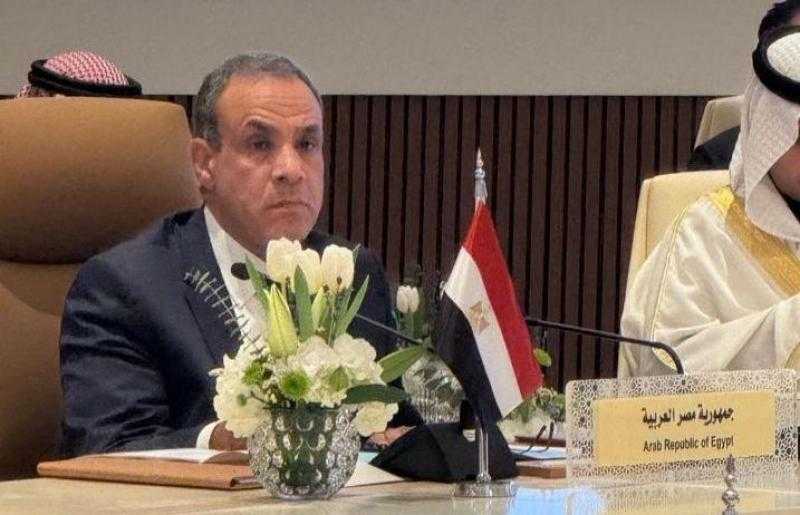 وزير الخارجية يؤكد أهمية مكافحة الإرهاب في سوريا وعدم إيواء العناصر الإرهابية على أراضيها