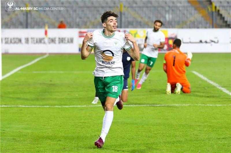 المصري يجتمع بـ عبد الرحيم دغموم لتجديد عقده بعد العودة من نيجيريا