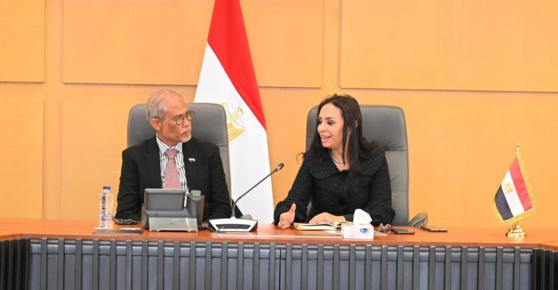 وزيرة التضامن تبحث مع وزير التنمية الاجتماعية والأسرية بسنغافورة التعاون في مجالات الحماية والرعاية