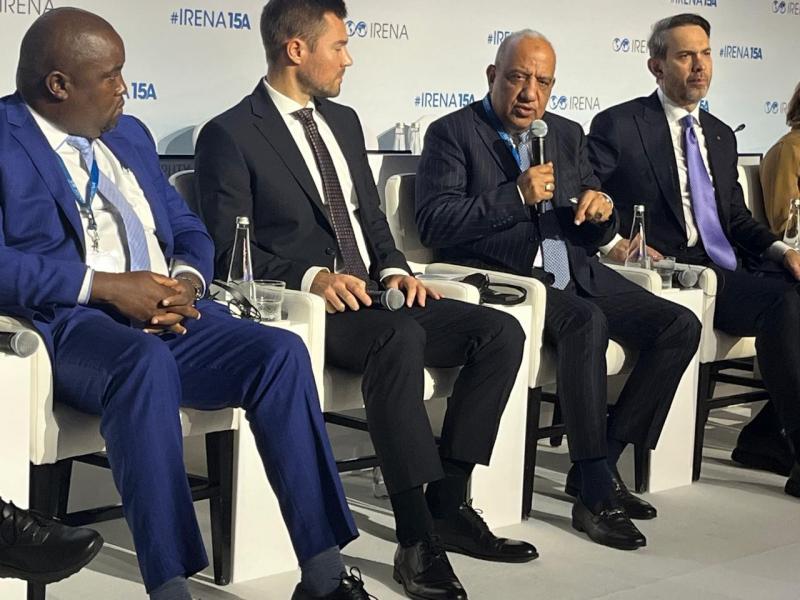 الكهرباء: نعمل على توفير الاستثمارات للمشروعات بمجالات الطاقة المتجددة