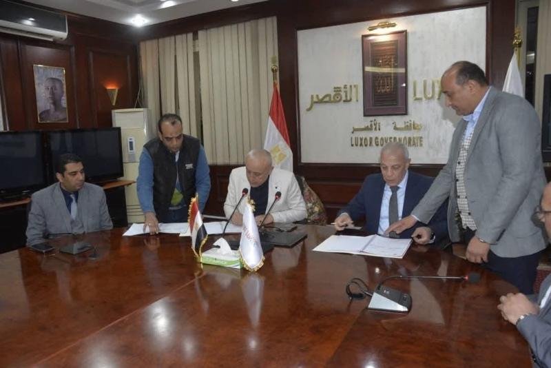 رئيس هيئة تنمية الصعيد يلتقي بمحافظ الأقصر لبحث سبل التعاون المشترك