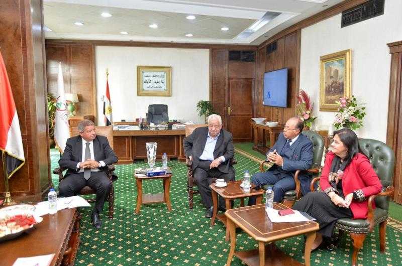 ”الأعلى للإعلام” يعقد ثالث جلساته النقاشية حول سبل تطوير الإعلام المصري.. صور
