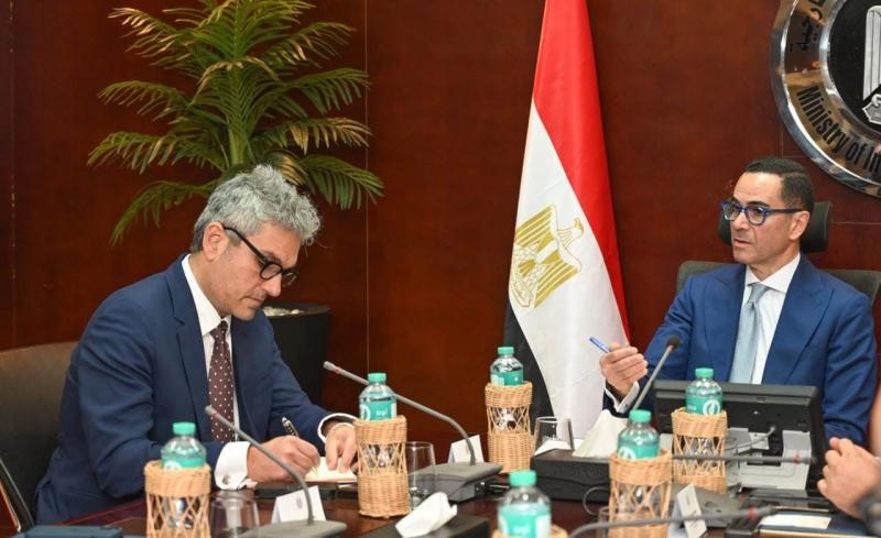 وزير الاستثمار يلتقي وفد مجموعة جولدمان ساكس جيفز لمناقشة فرص الشراكات الاستراتيجية