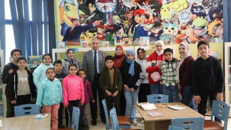 محافظ المنيا يترأس اجتماع مجلس أمناء مكتبة مصر العامة ويتفقد أقسامها