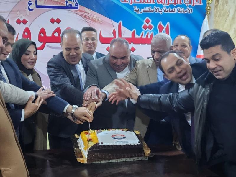 حزب الحرية المصري يفتتح مقرًا جديدًا لخدمة الشباب في الإسكندرية